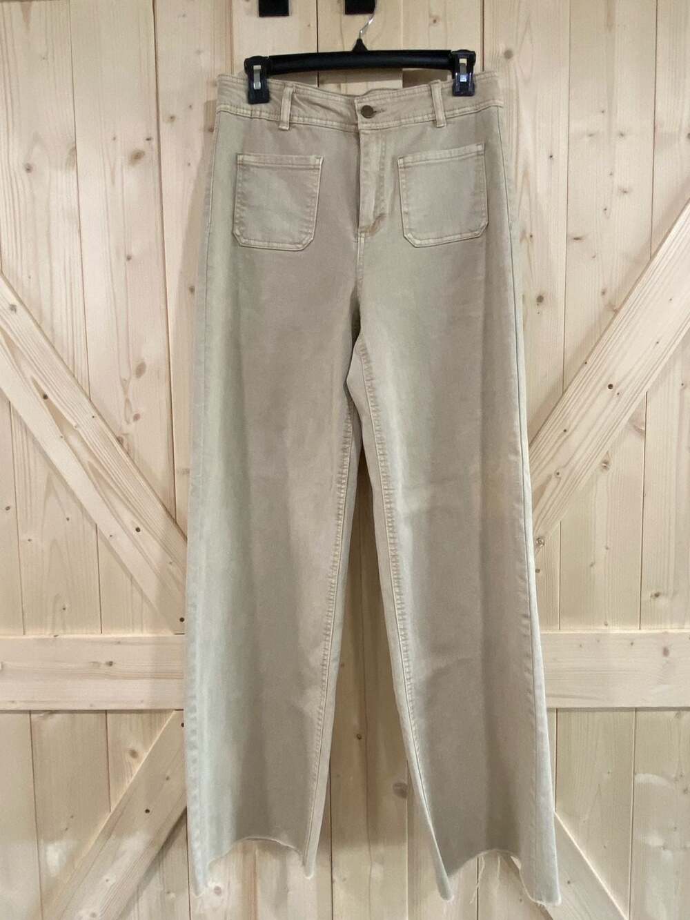 OAT New York Beige High-Rise Wide-Leg Cargo Pants with Patch Pockets Size 6/28